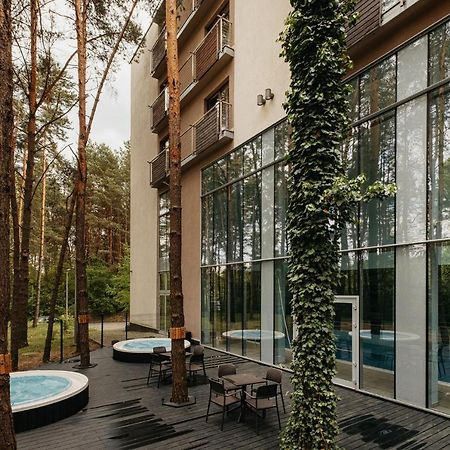 Hotel Uroczysko Cedzyna Экстерьер фото