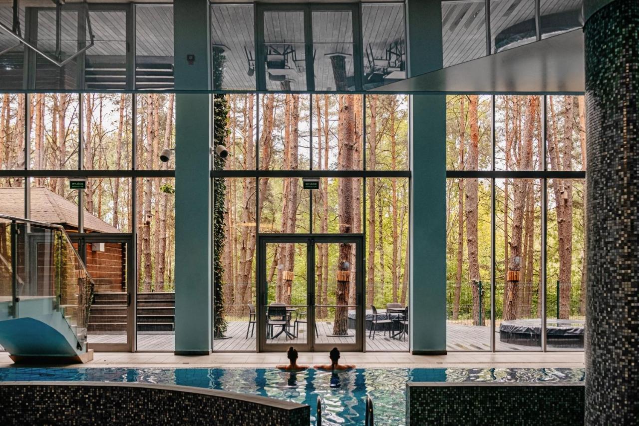 Hotel Uroczysko Cedzyna Экстерьер фото